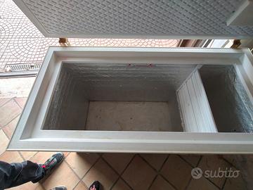 congelatore a pozzetto 