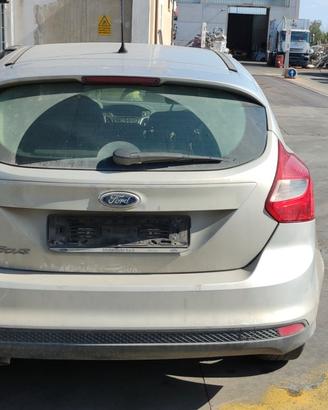 Portellone Paraurti posteriore Ford Focus 2011