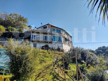 Villetta quadrifamiliare Bacoli