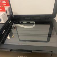 Stampante Canon con cartucce nuove