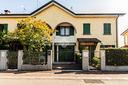 villa-a-schiera-a-correggio