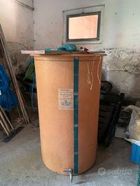 Tino n vetroresina semprepieno 7hl