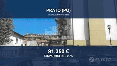 Immobile in asta di 50 m² con box auto a Prato