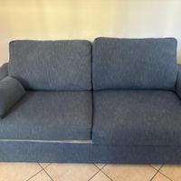 Divani, specchio, sedie a Grottammare