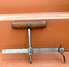 Taglierina Compasso Antico Bussola Per Pelle