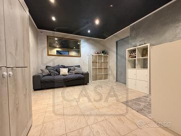 PORZIONE DI BIFAMILIARE IN PIENO CENTRO