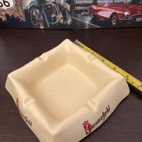 Posacenere pubblicitario sigarette chesterfield