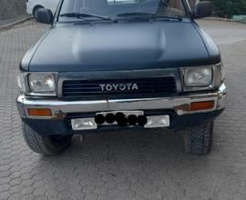 TOYOTA 4 Runner/Hilux 1ª