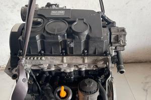 BLS MOTORE COMPLETO VOLKSWAGEN Golf 5 Berlina BLS