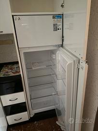 Frigorifero incasso Candy con freezer