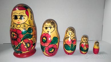 Matrioska Russa Originale in legno dipinto a mano