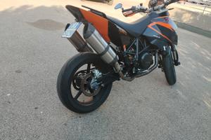 KTM 690