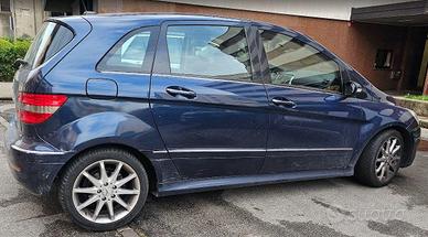 classe b 170 benzina 245 cambio automatico mod. sp