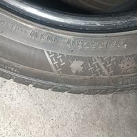 pneumatici 4 stagioni 