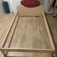 Struttura letto  in ottime condizi trattabile