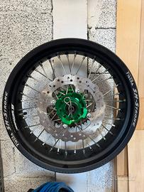 Cerchi motard Kawasaki tubless