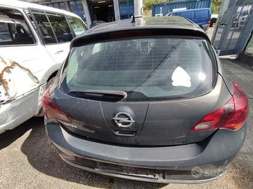 Portellone nudo OPEL ASTRA J del 2013