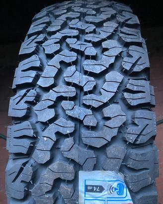 Bf Goodrich all terrain 255/75R17