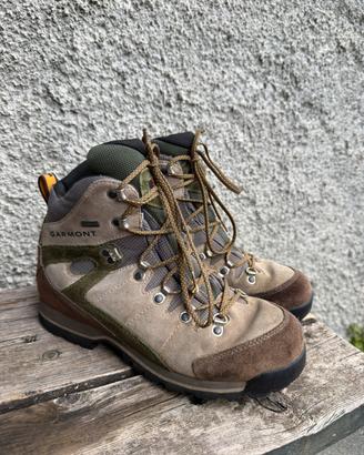 Scarponi trekking Garmont pelle scamosciata n.42