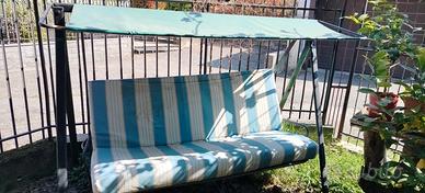 dondolo da giardino 