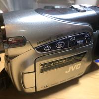 Videocamera JVC GR-D290E bloccata in SAFEGUARD 01