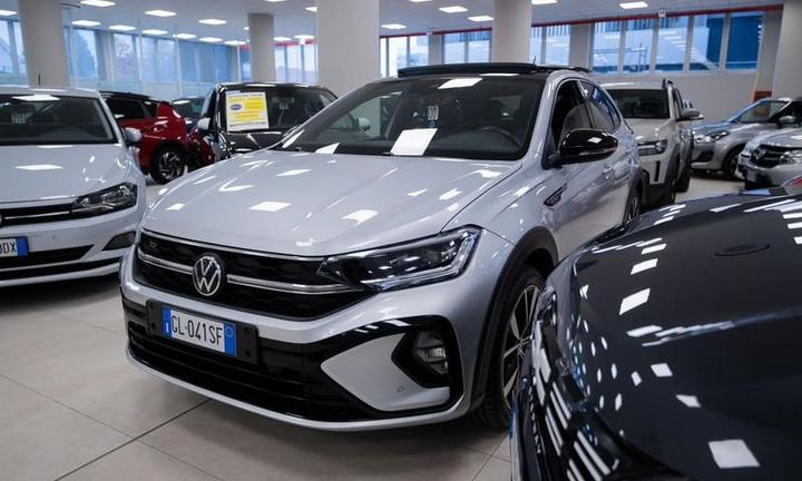 Volkswagen Taigo 1.0 tsi R-Line 110cv