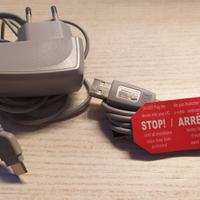 Caricabatterie e cavetto Samsung Sgh-u700.