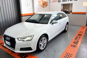 AUDI A4 Avant 35 TDI SOLO AUTOSTRADA! + LEVE A V