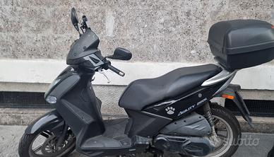 Kymco Agility 200i usata in vendita in Lombardia