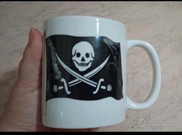 Tazza / Mug Pirata in ceramica bianca