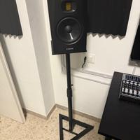 Monitor studio casse Adam t7v
