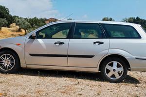 FORD FOCUS SW  1800 TDCI  ANNO 2003