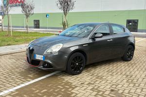 Alfa Romeo Giulia 1.4 benzina cv 120 turbo