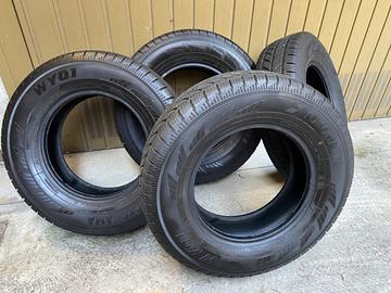 GOMME Winter M+S  YOKOHAMA 225/75 R16C  121/120R