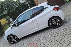 PEUGEOT 208 1.2 TURBO 110 CV