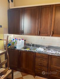 Cucina legno massello + elettrodom. + lampadario