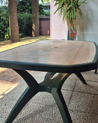 tavolo da giardino con foro ombrellonrle+6 sedie