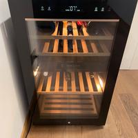Cantinetta vino Haier doppia temperatura