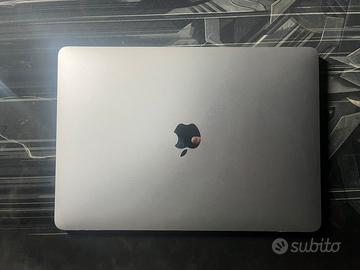 Macbook air m1