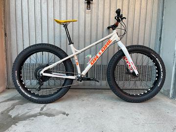 Mtb Fat bike (On One Fatty)