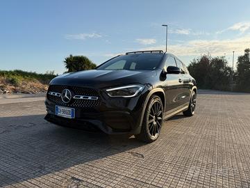 Mercedes-benz GLA 220 d Automatic 4Matic Sport Plu
