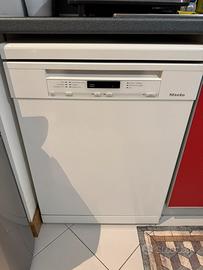 Lavastoviglie Miele