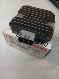regolatore SUZUKI BURGMAN 125 200 NUOVO