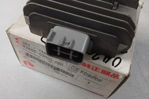 regolatore SUZUKI BURGMAN 125 200 NUOVO