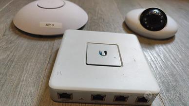 Kit Ubiquiti UniFi – AP AC-LR + USG + Camera + PoE