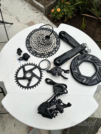 SRAM GX Eagle 12v + cassetta Shimano