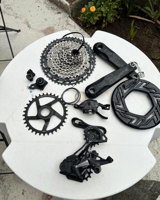 SRAM GX Eagle 12v + cassetta Shimano