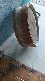 vecchio setaccio di legno 