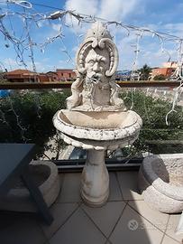 Fontana a muro decorativa pietra ricostruita h140