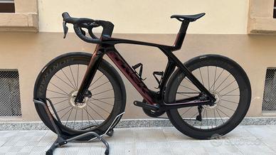 Trek Madone SLR 7Gen 7 Axinite Flip/Trek Black 54